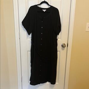 Elegant Black Button-Down Dress